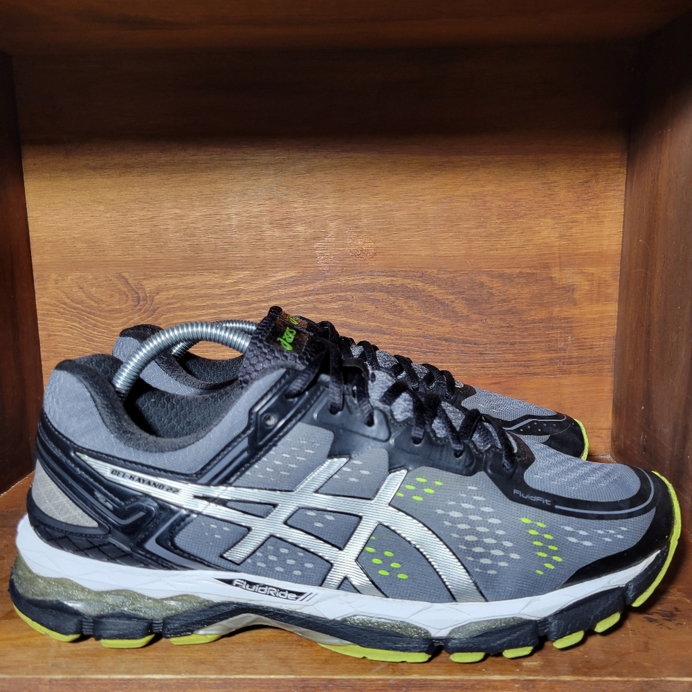 Asics Gel-Kayano 22 Athletic Sneaker 9.5
